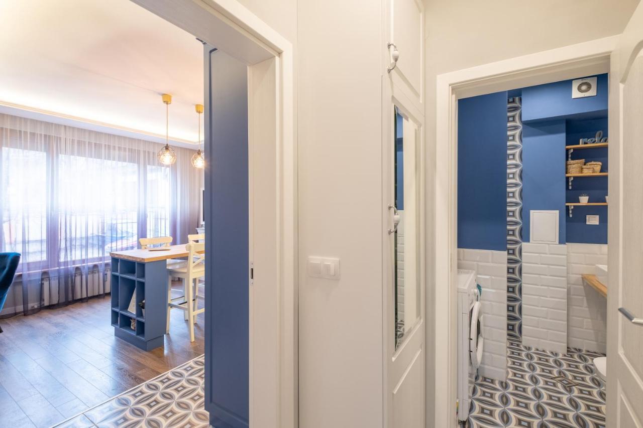Апартаменти Designer & Cozy 2bd Flat With A Parking In The Center By Flat Mаnager