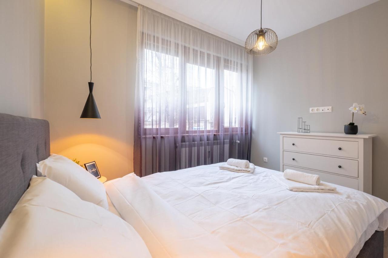 Designer & Cozy 2bd Flat With A Parking In The Center By Flat Mаnager Апартаменти *